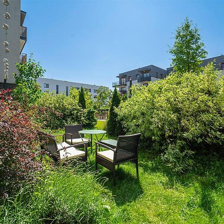 Bluszczanska Modern Urban Apartment Warsaw Exterior photo