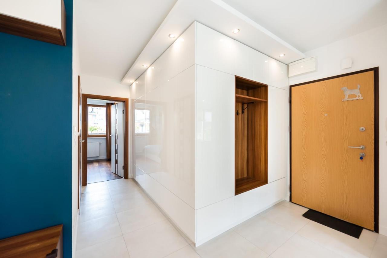 Bluszczanska Modern Urban Apartment Warsaw Exterior photo