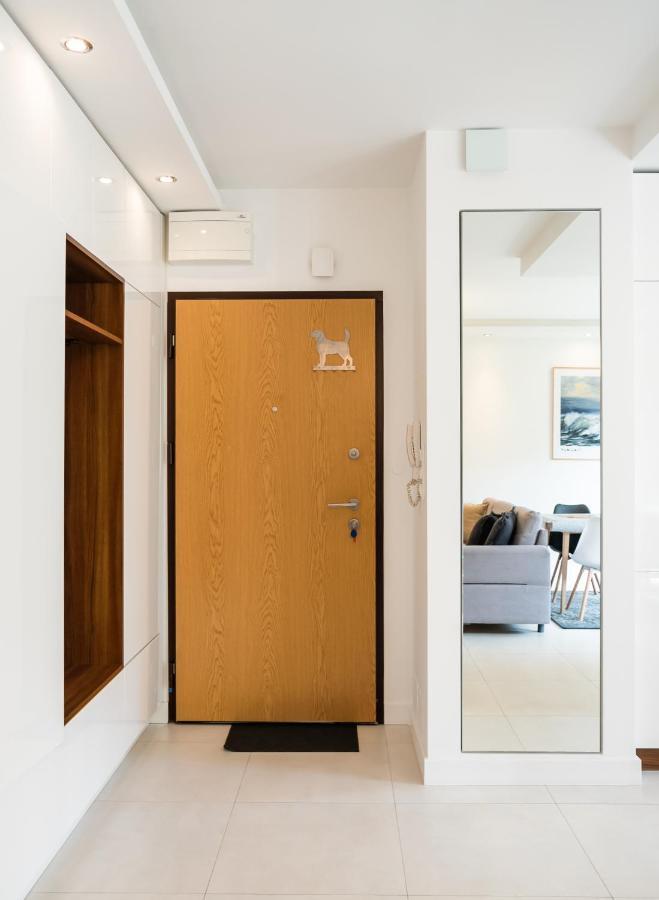 Bluszczanska Modern Urban Apartment Warsaw Exterior photo