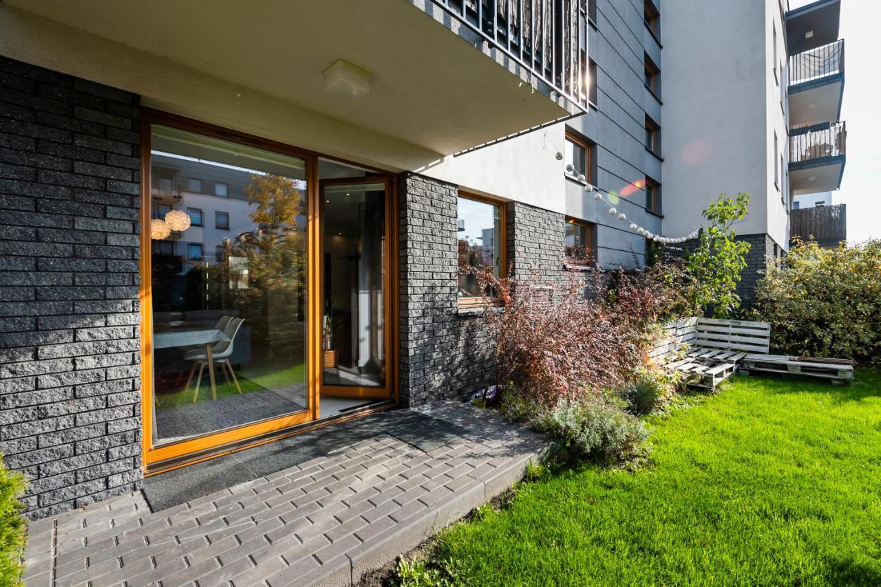 Bluszczanska Modern Urban Apartment Warsaw Exterior photo