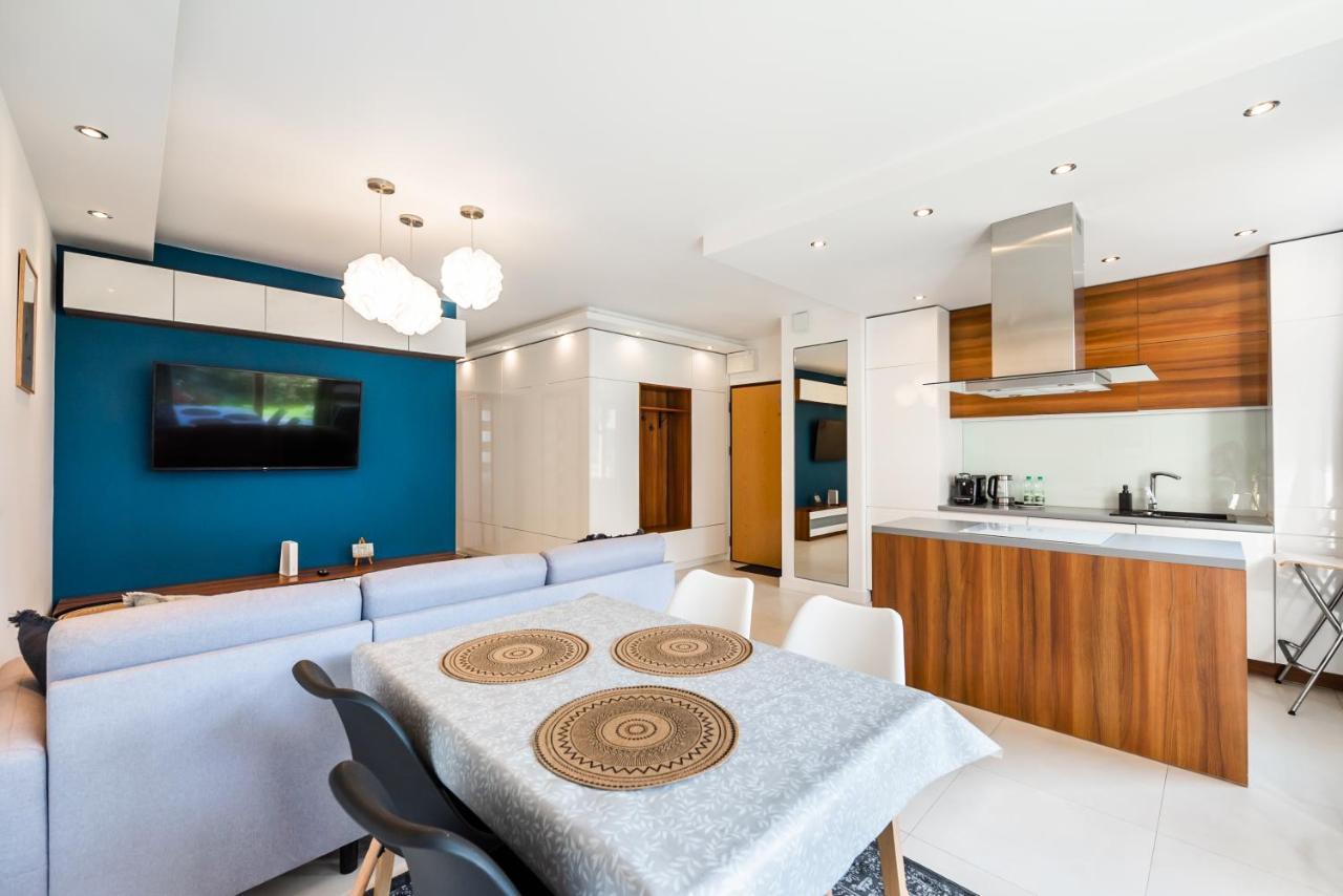 Bluszczanska Modern Urban Apartment Warsaw Exterior photo