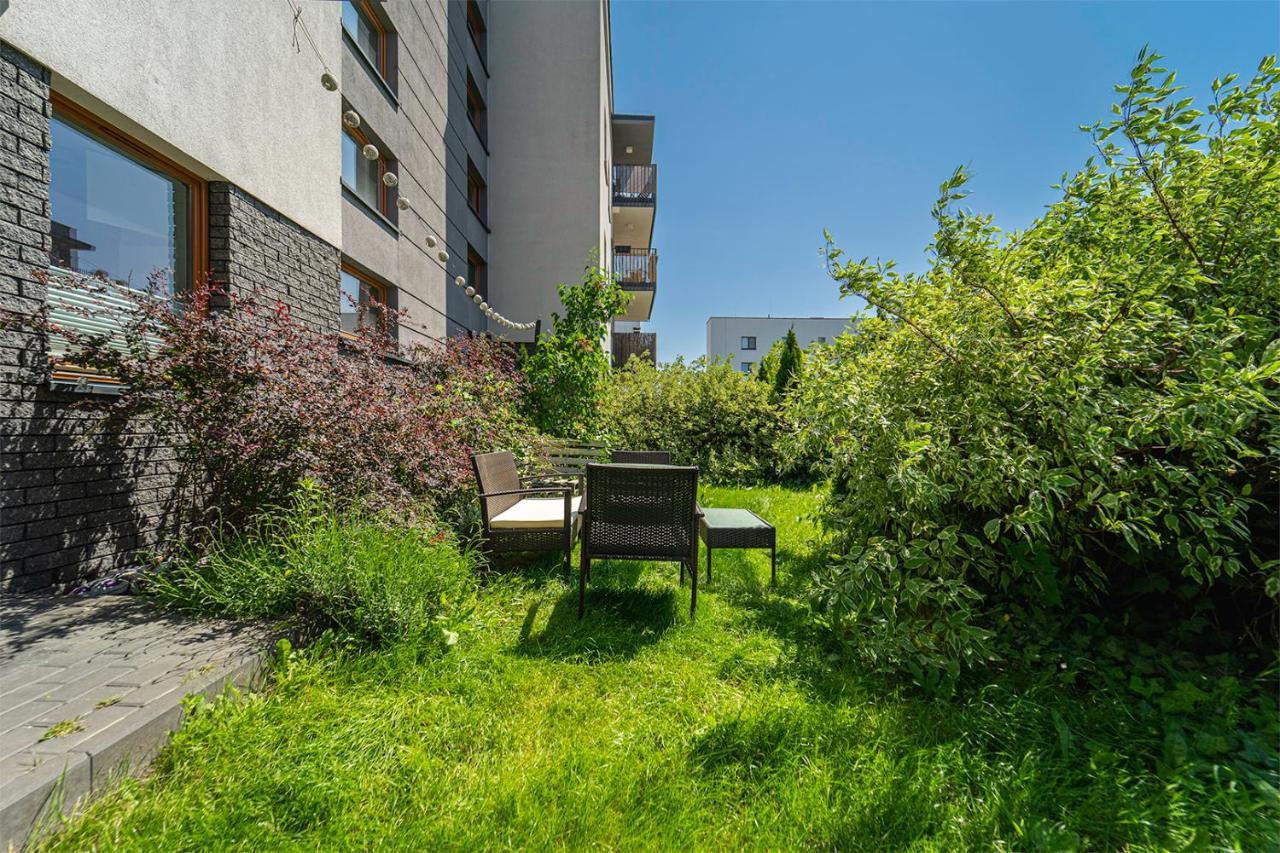 Bluszczanska Modern Urban Apartment Warsaw Exterior photo